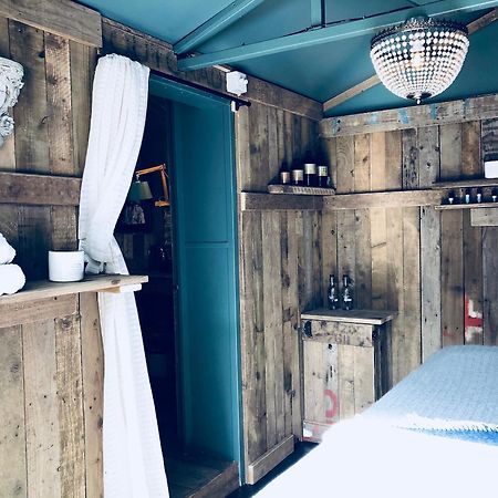Beddingham Little Lodge At Blue Door Barns מראה חיצוני תמונה